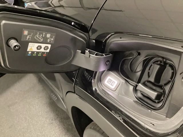 Jeep Avenger Full-Electric Summit