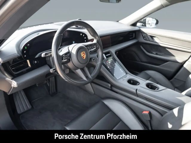 Porsche Taycan 4S Cross Turismo