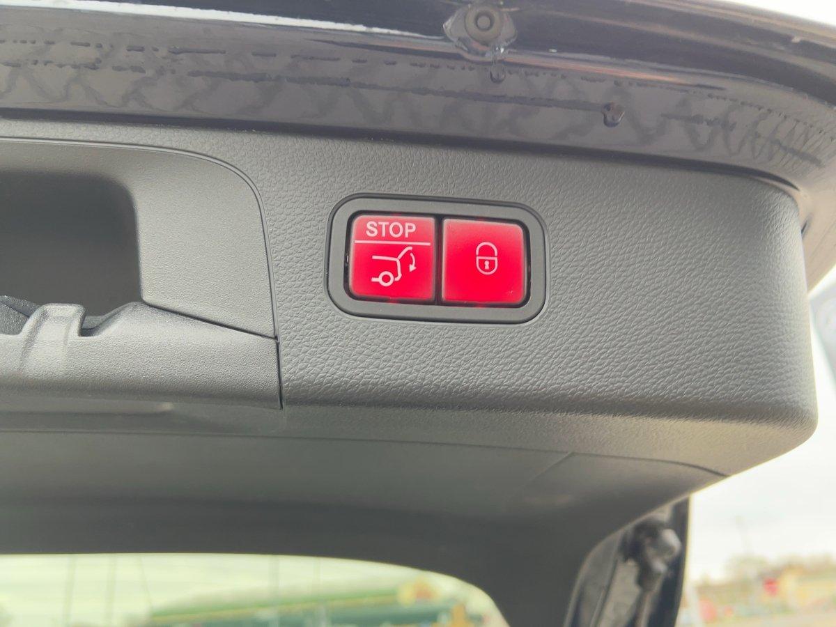 Mercedes-Benz GLC 300 4MATIC GLC 300 e