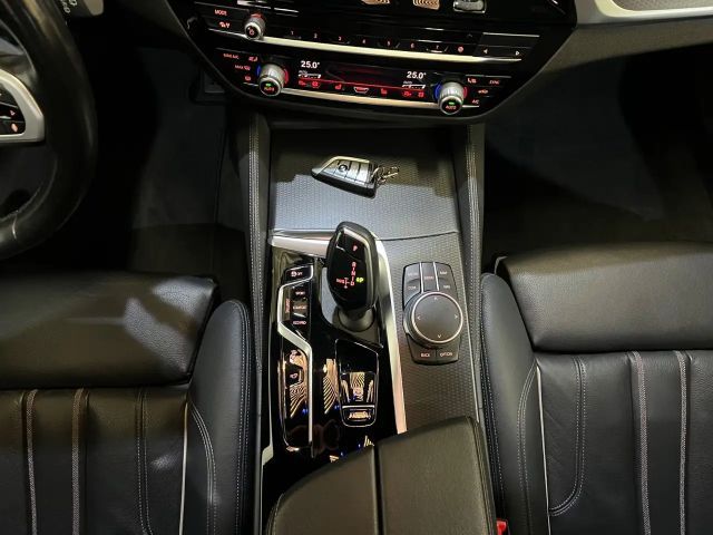 BMW 530 530d M-Sport xDrive