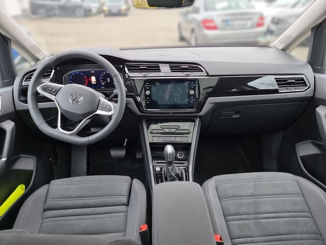 Volkswagen Touran DSG Highline