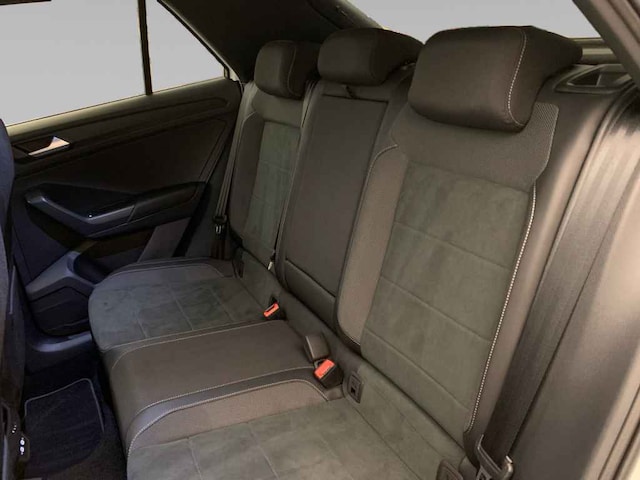 Volkswagen T-Roc 1.5 TSI DSG R-Line