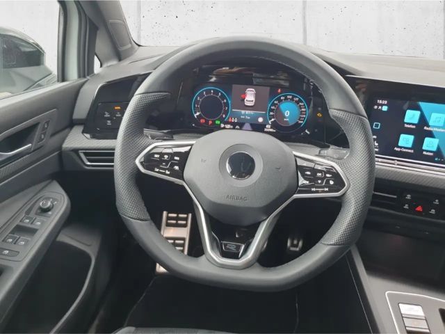 Volkswagen Golf 2.0 TSI Golf VIII R-Line