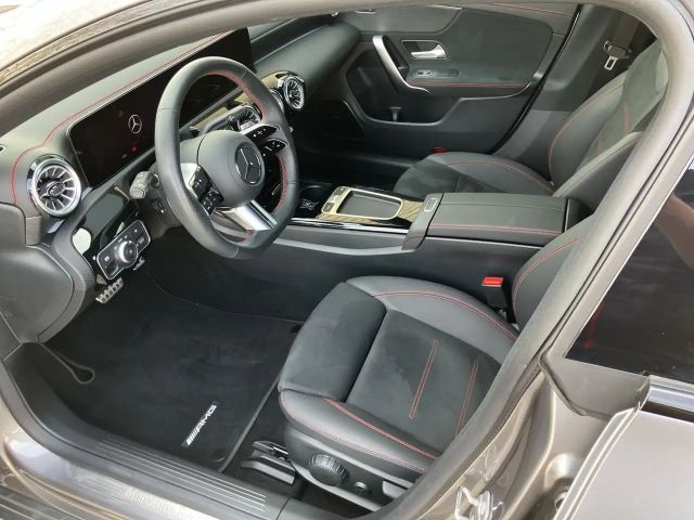 Mercedes-Benz CLA 200 AMG Line CLA 200 d Coupé