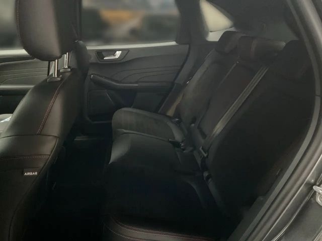 Ford Kuga Hybrid ST Line X