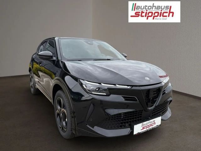 Alfa Romeo Junior Ibrida