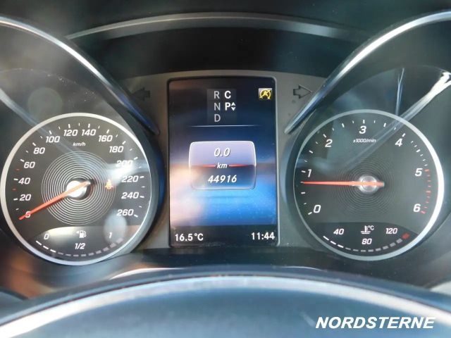 Mercedes-Benz V 300 AMG Line V 300 d