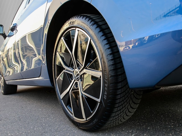 Volkswagen Golf 1.5 eTSI Golf VIII