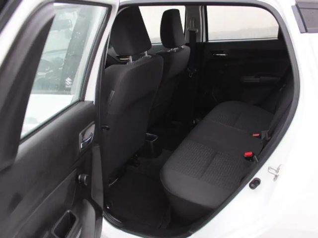 Suzuki Swift Clear DualJet Hybrid