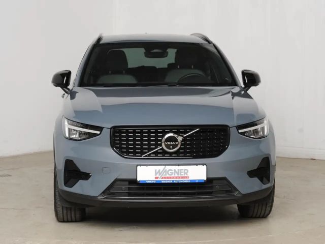 Volvo XC40 Dark Plus