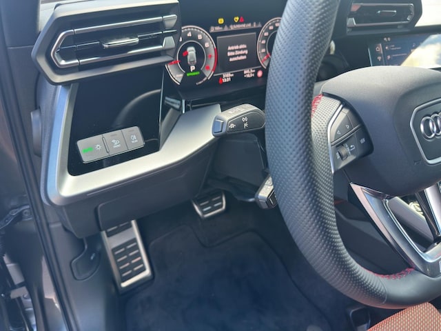 Audi A3 35 TFSI S-Line S-Tronic Sportback