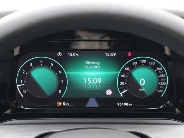 Volkswagen Golf 1.5 TSI Golf VIII Style