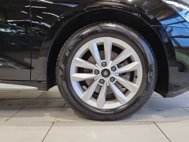 Audi A3 30 TFSI Sedan