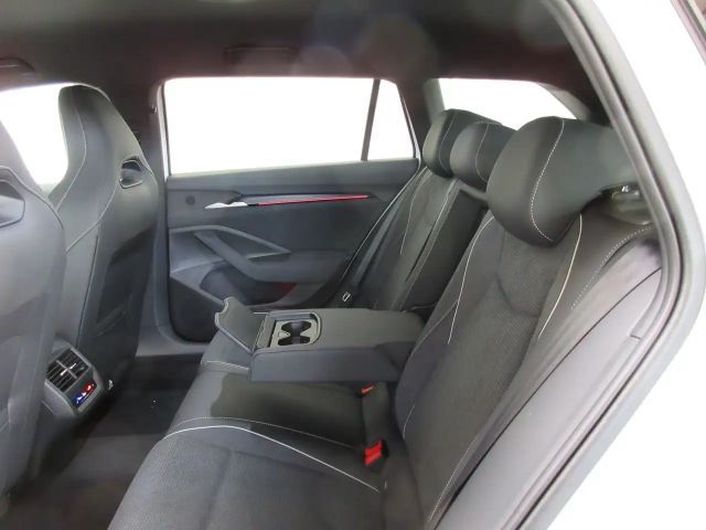 Skoda Superb Sportline iV