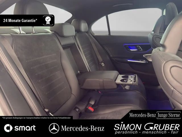 Mercedes-Benz C 200 AMG Line Sedan