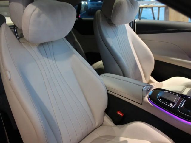 Mercedes-Benz E 200 AMG Line Coupé Designo