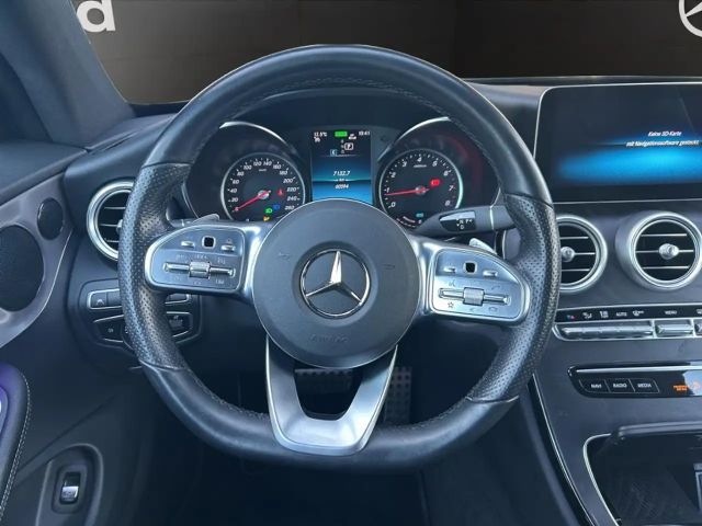 Mercedes-Benz C 200 AMG Line Coupé