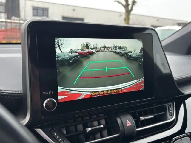 Toyota C-HR Hybride Team D