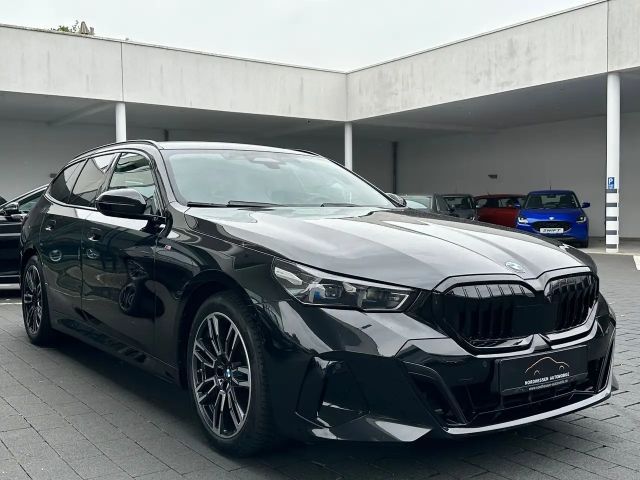 BMW 520 520d M-Sport Touring xDrive