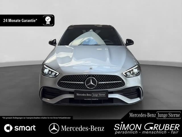 Mercedes-Benz C 200 AMG Line Sedan