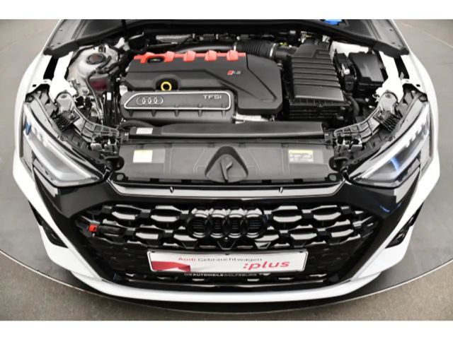 Audi RS3 Quattro S-Tronic Sedan