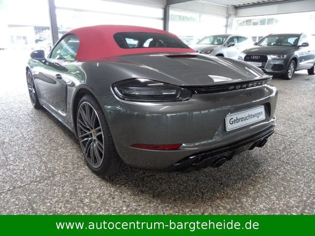 Porsche Boxster 4 718 GTS