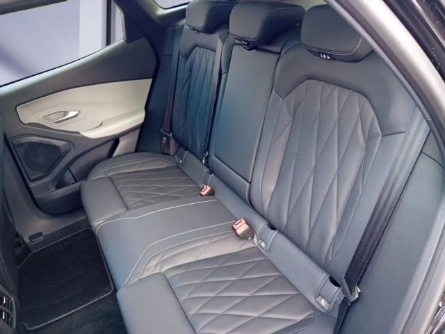 Ford Explorer Extended range Premium RWD