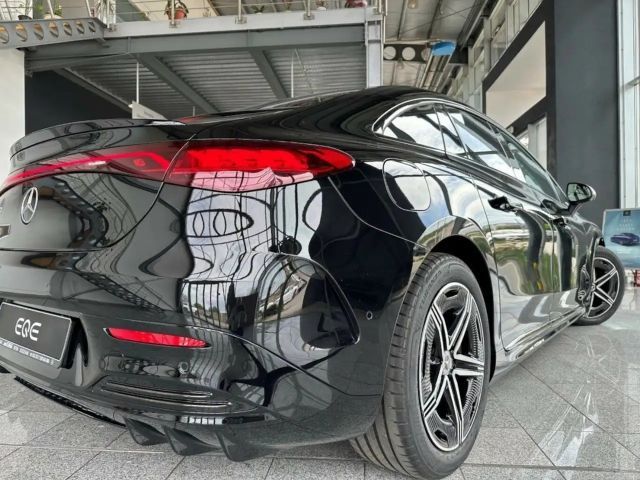 Mercedes-Benz EQE 350 AMG Line Sedan