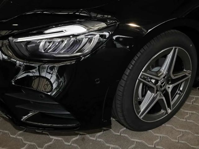 Mercedes-Benz B 200 AMG Line