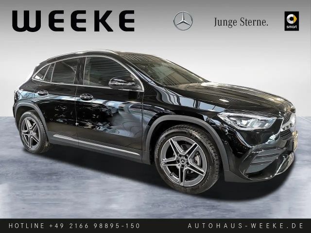 Mercedes-Benz GLA 180 AMG Line