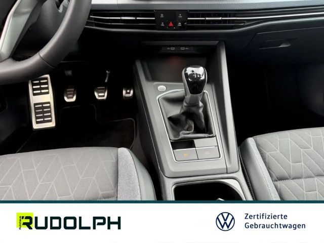 Volkswagen Golf 1.5 TSI Golf VIII