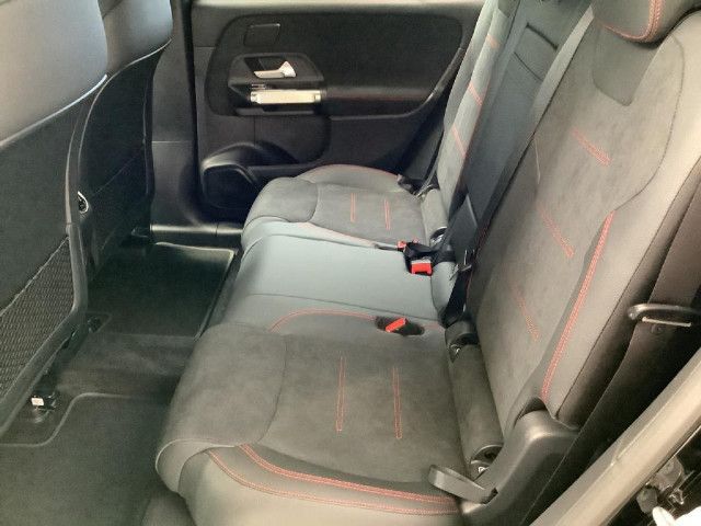 Mercedes-Benz EQB 300 4MATIC