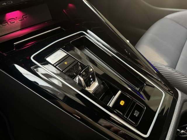 Volkswagen Golf Performance 2,0 l TSI+Kamera+ACC LED Matrix+