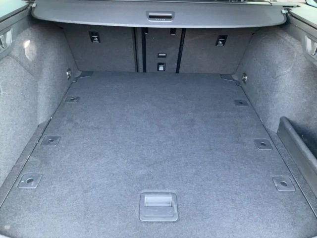 Skoda Superb 1.5 TSI Combi Selection