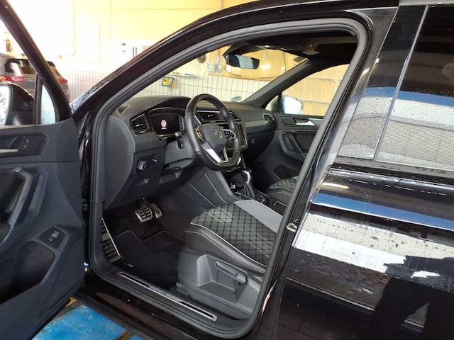 Volkswagen Tiguan 2.0 TSI DSG IQ.Drive R-Line