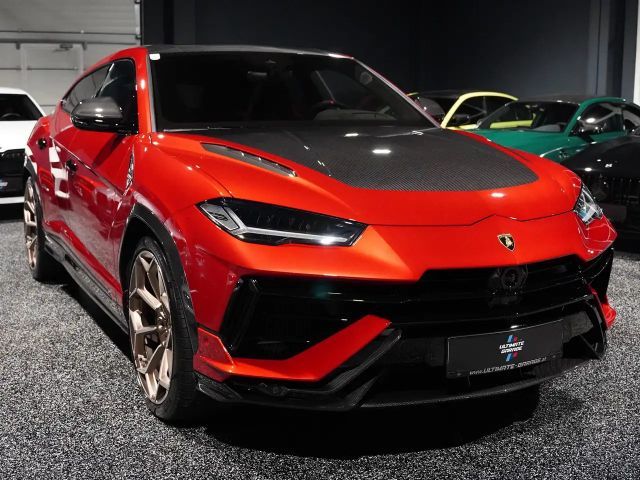 Lamborghini Urus Performante