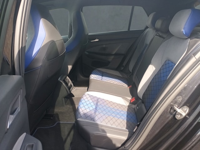 Volkswagen Golf 2.0 TSI 4Motion Golf VIII