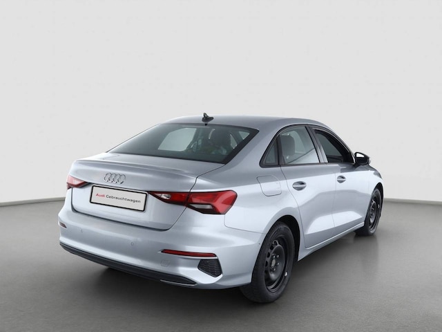 Audi A3 30 TDI Sedan