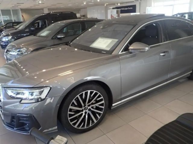 Audi A8 Quattro
