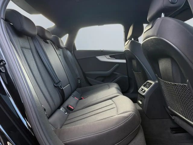 Audi A4 40 TDI S-Tronic Sedan