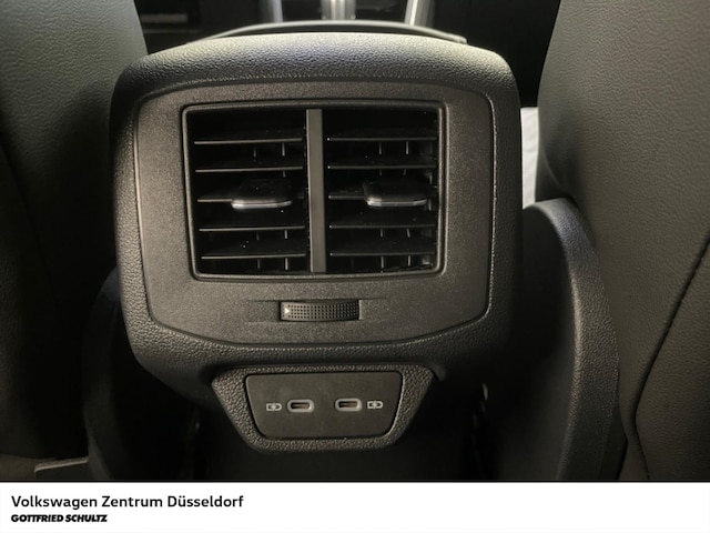 Volkswagen T-Roc 1.5 TSI DSG Sport