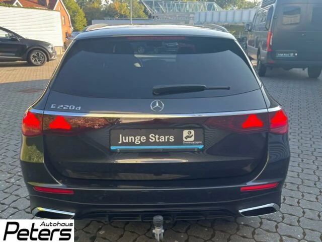 Mercedes-Benz E 220 AMG Line E 220 d