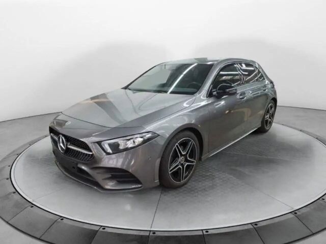 Mercedes-Benz A 180 AMG Line Hatchback