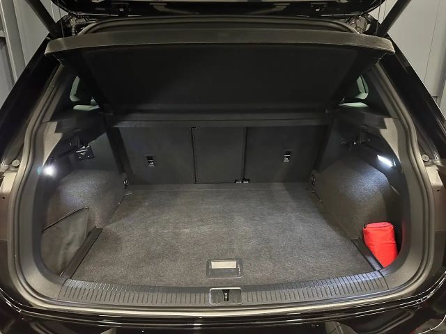 Volkswagen Tiguan R-Line Sport