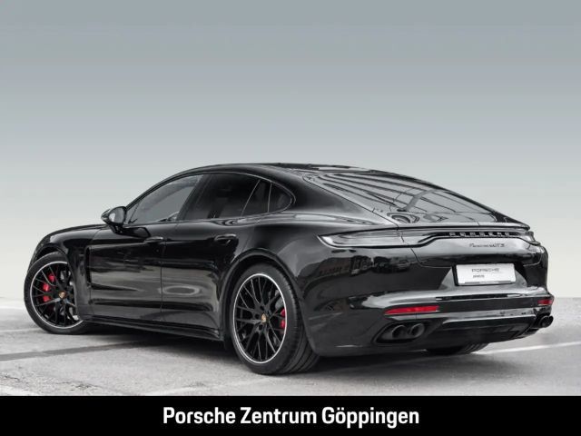 Porsche Panamera GTS