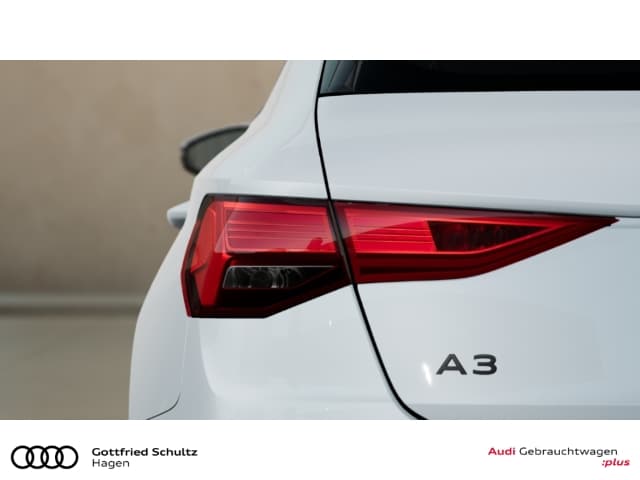 Audi A3 30 TFSI S-Tronic Sportback