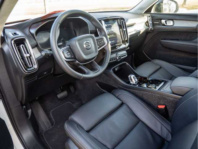 Volvo XC40 Dark Plus