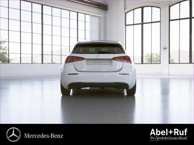 Mercedes-Benz A 250 A 250 e Style