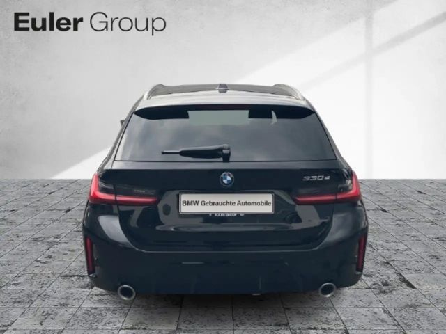 BMW 330 330e M-Sport