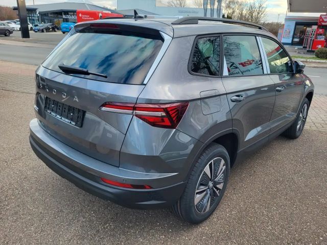 Skoda Karoq 1.0 TSI Drive